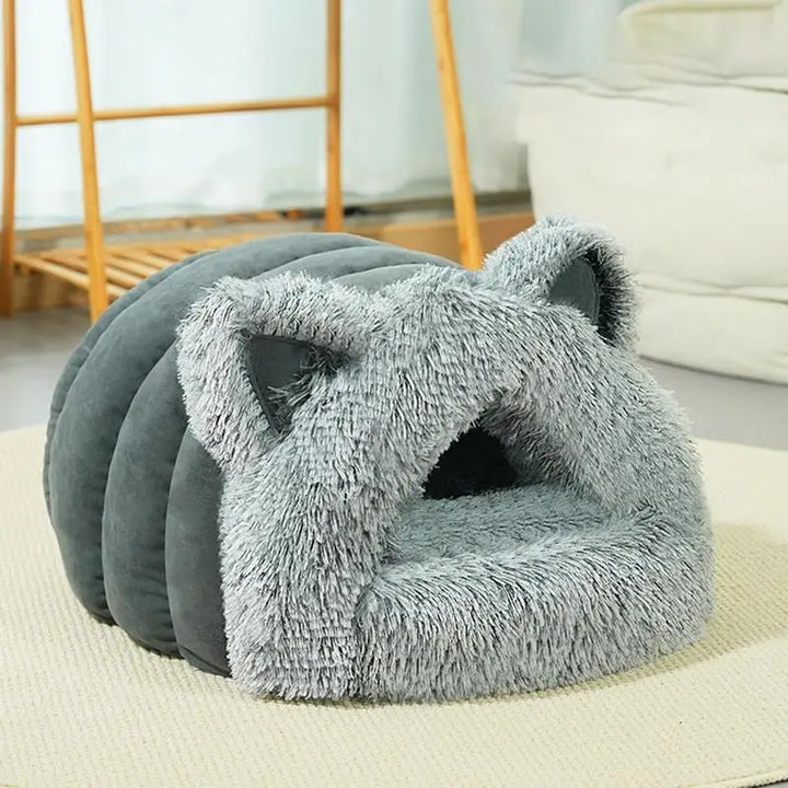 Grotte de lit pour chat avec oreilles décoratives - HautePattes