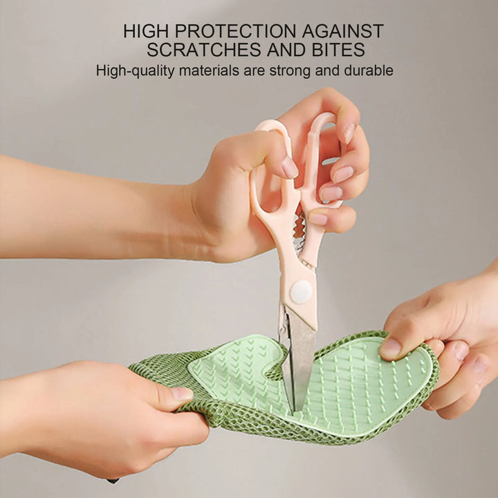 Brosse Gant pour chien et chat - HautePattes