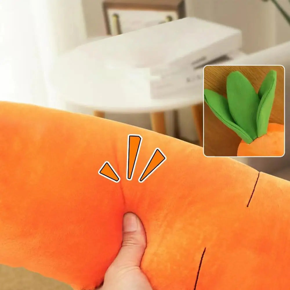 Jouet en Peluche Couineur en Forme de Carotte pour Chien - HautePattes