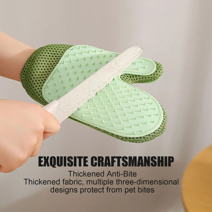 Brosse Gant pour chien et chat - HautePattes