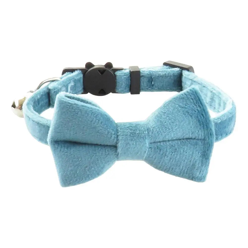 Collier nœud papillon chien & chat : chic discret, amour visible, souvenirs précieux